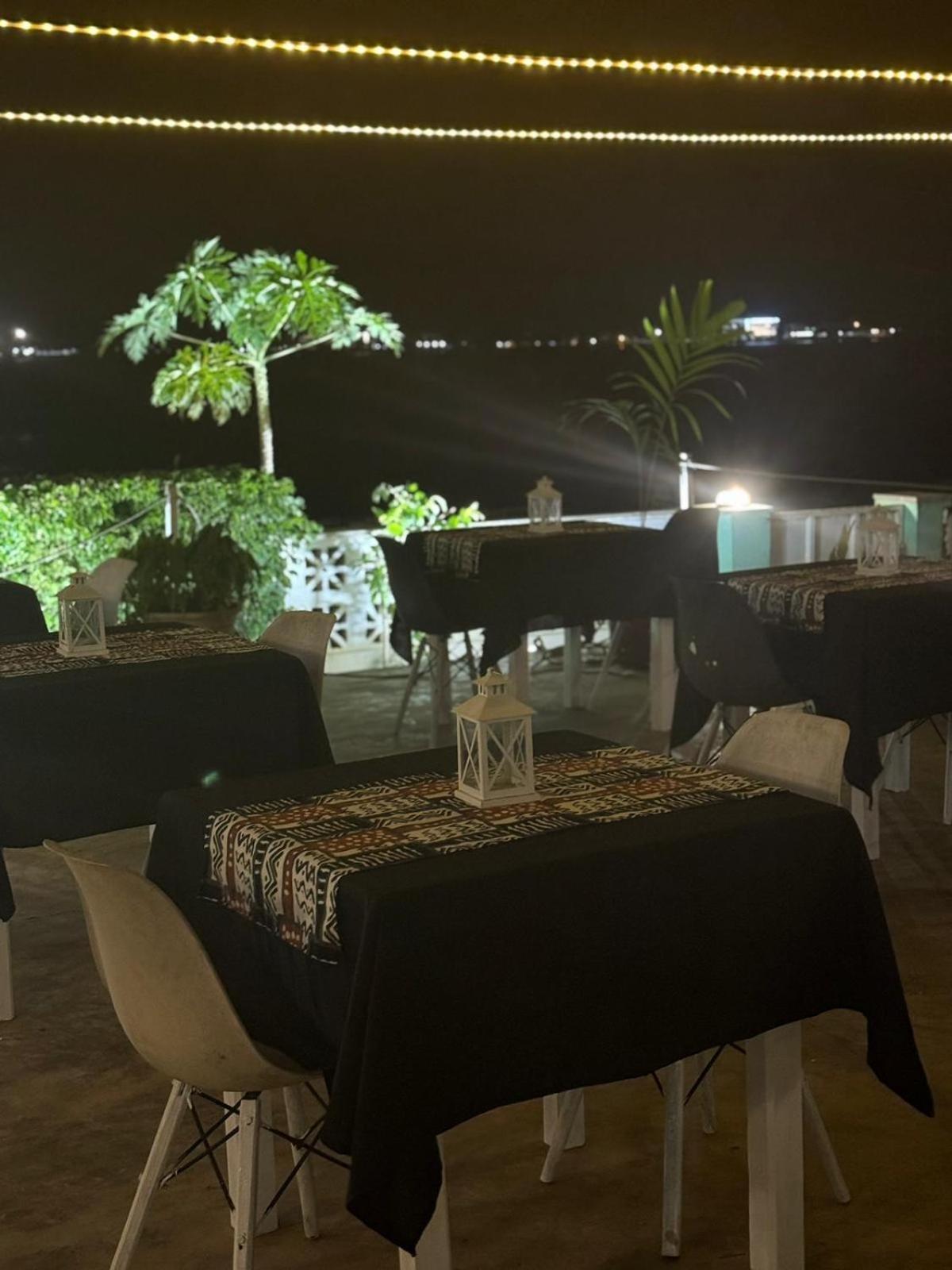 Hotel Kriola Сао Томе Екстериор снимка